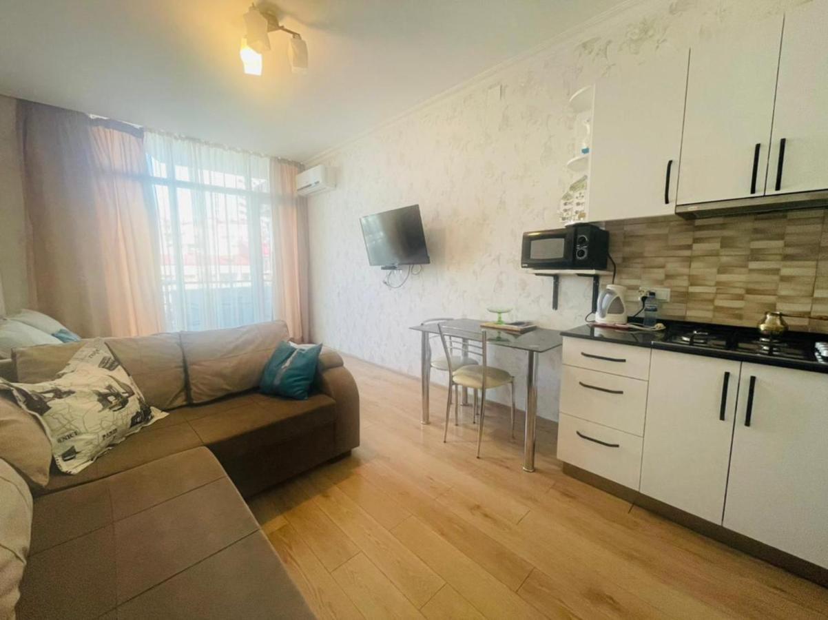 Sunny Mood Batumi Appartement Buitenkant foto