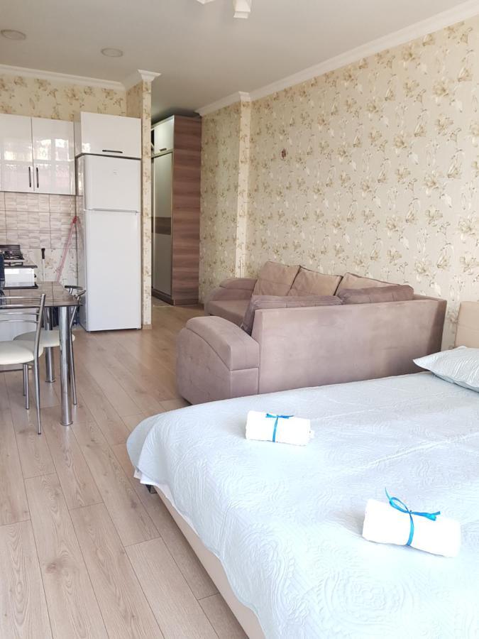Sunny Mood Batumi Appartement Buitenkant foto